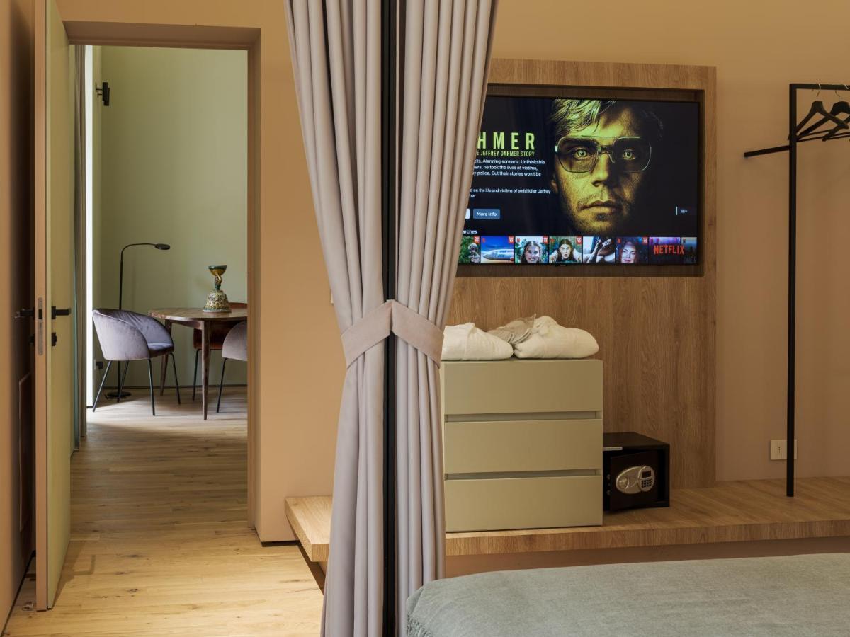 Filhome 44 Катания Экстерьер фото